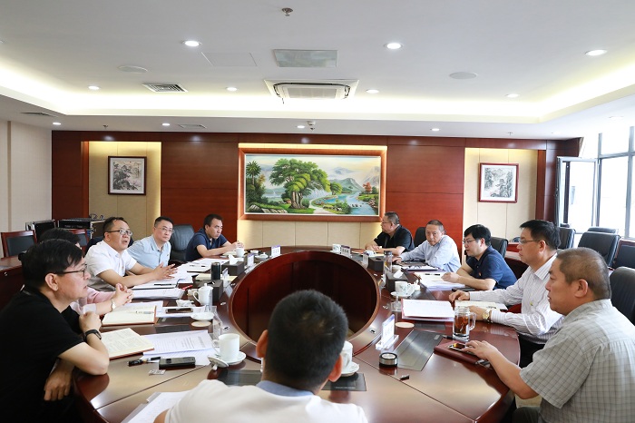 ​华体hui会体育召开2019年党委理论中心组第7次集中学习会议