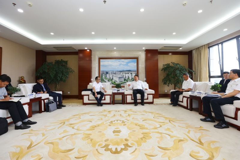 筑牢绿色低碳发展根基 华体hui会体育与楚雄州交流座谈