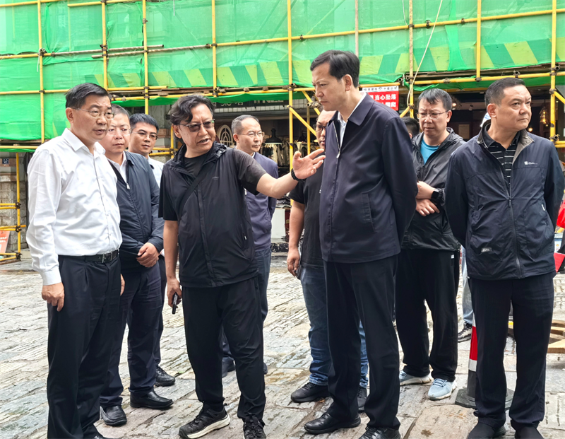 昭通市委副书记、市长杨承新调研古城片区城市更新项目