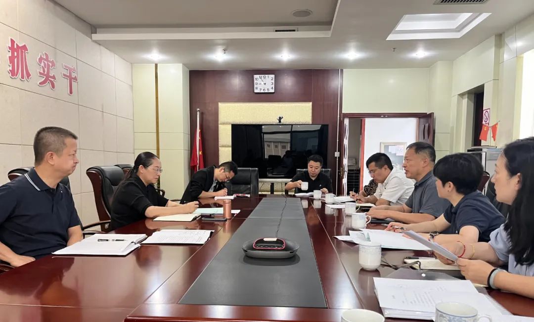 华体hui会体育与德宏州交流座谈