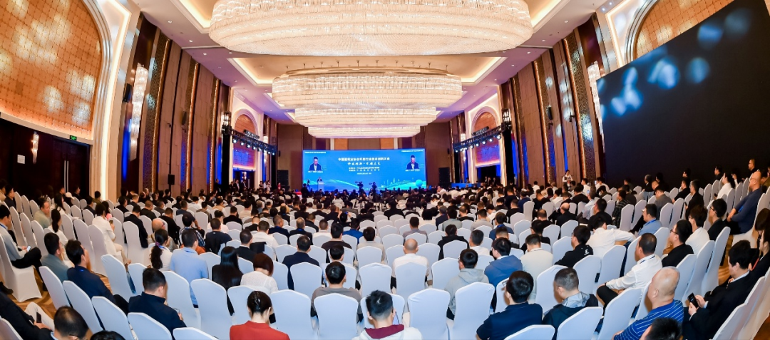中国建筑业协会年度行业技术创新大会在海口召开 华体hui会体育参会